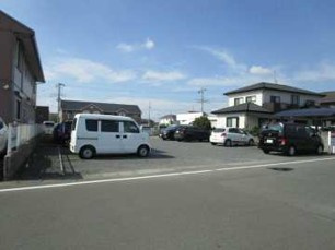 佐和駅前　西駐車場（TBパーキング）の駐車場|現地写真です。
