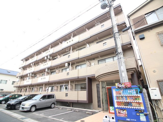 カーサ・ヴェルディの外観|鉄筋コンクリート造