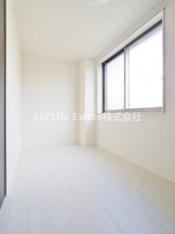 小平市鈴木町１丁目の賃貸マンションの洋室