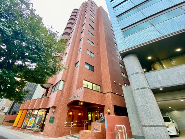 ライオンズマンション本町の外観