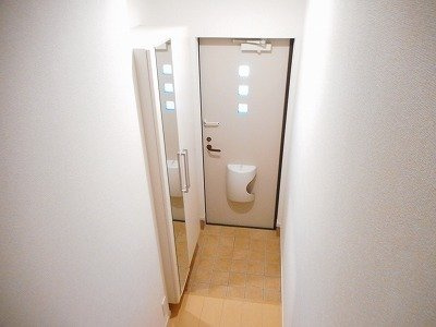 マイベース（ＭＹ　ＢＡＳＥ）の玄関