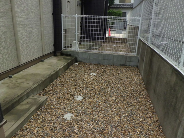 コージィコートの庭