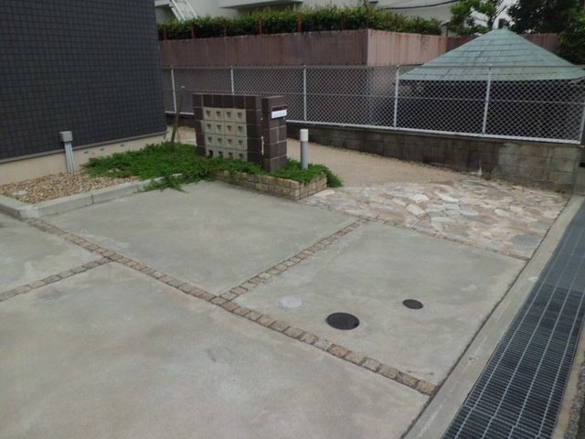 コージィコートの駐車場