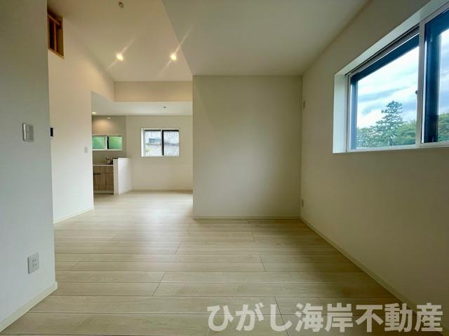 藤沢市羽鳥4丁目 　新築戸建　全２棟のダイニング|16.2帖　LDK