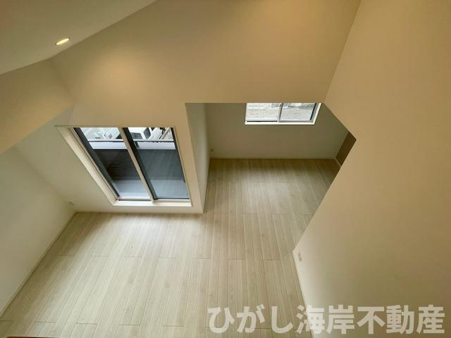 藤沢市羽鳥4丁目 　新築戸建　全２棟の内装|ロフトからの眺望