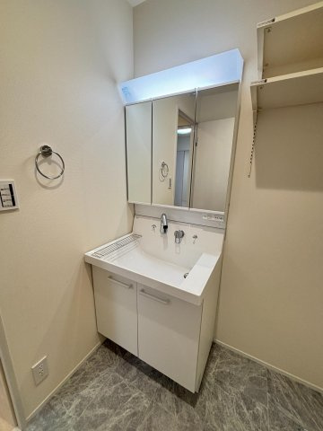 バンヤンの洗面所