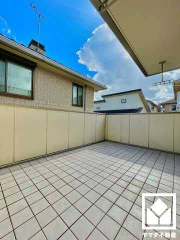 大津市仰木の里東１丁目のバルコニー