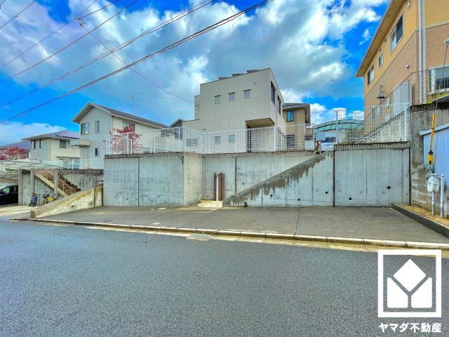 大津市仰木の里東１丁目