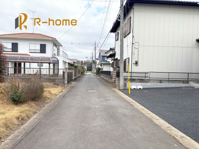 土浦市中第8　新築戸建て　1号棟の前面道路含む現地写真|堂々！建物完成♪実際のお部屋をご見学可能です♪
ご見学が一番の資料！お気軽にお問い合わせ下さい♪
