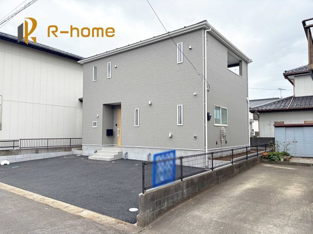 土浦市中第8　新築戸建て　1号棟の外観|ご予約を頂ければ、『平日』はもちろん『早朝』や『夜間』もご見学可能です♪お気軽にお申し付けください♪
