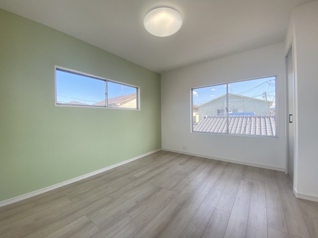 【洋室】 | 東区長嶺南5丁目