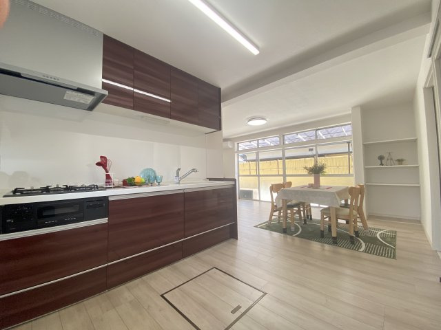 【居間・リビング】 | 東区長嶺南5丁目