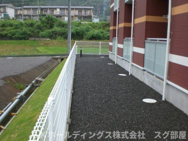 レオネクストＫＡＺＥのバルコニー