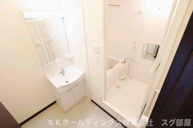レオネクストＫＡＺＥの洗面所