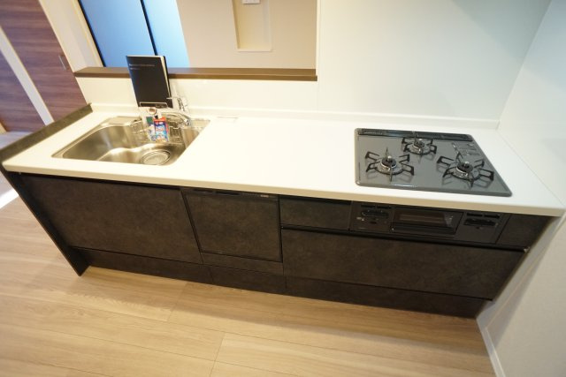 グランデアルベロ南八幡のエントランス|オートロック付きのマンションです♪