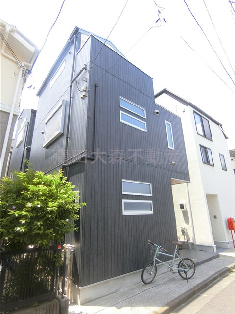 大田区西蒲田２丁目貸家の外観