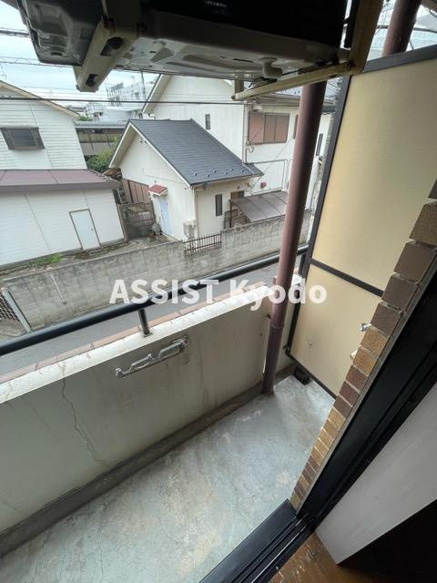 グランドール宮﨑のバルコニー