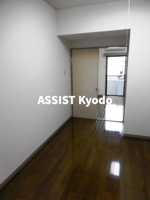 グランドール宮﨑の寝室