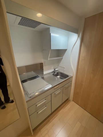 セレニテ本町refletのキッチン