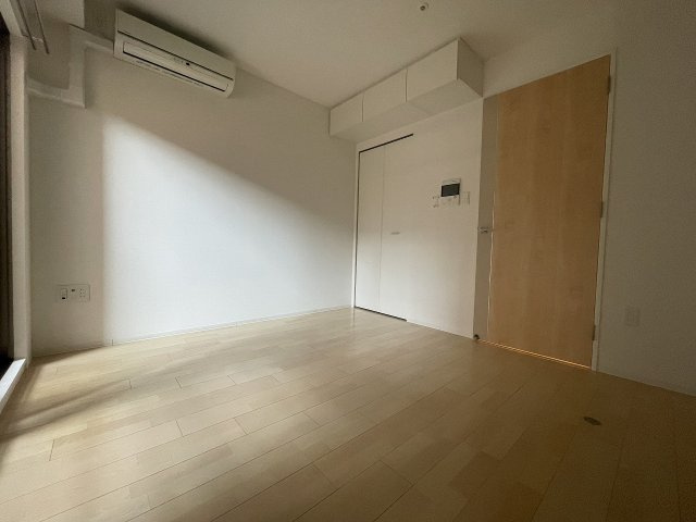 セレニテ本町refletの内装