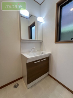 【独立洗面台】 | 平日・土日も見学できます　リフォーム〇　再生住宅　国分