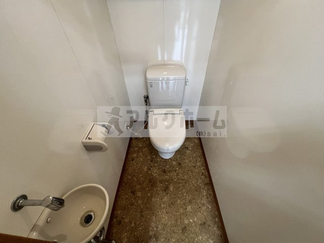 アゼリア柏原の内装