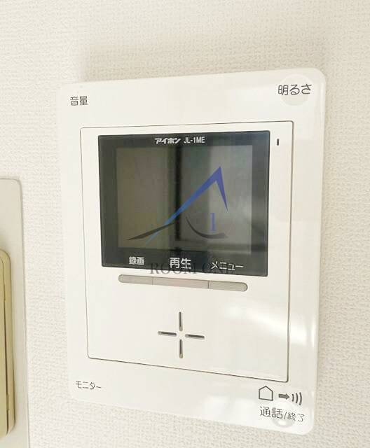 クボタビルのセキュリティ|モニター付きインターホンです。