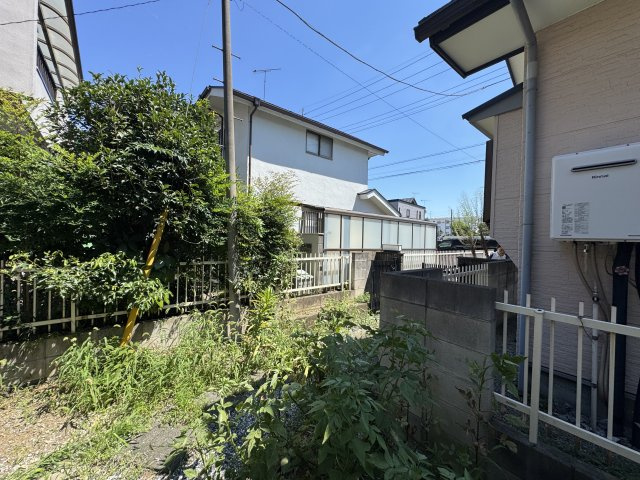 －三丁目不動産ー　深谷市上柴町西一丁目　内工事の駐車場