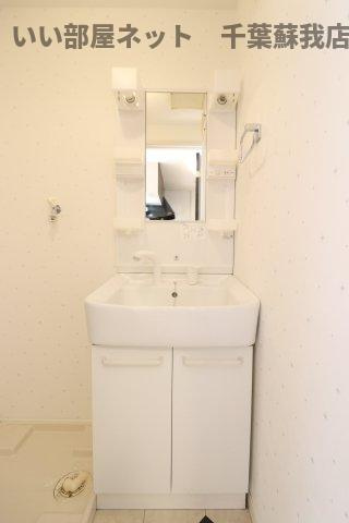 コスモス千葉寺の収納|こまごまとしたものを収納できそうですね