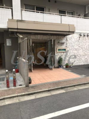 【エントランス】 | 日神デュオステージ新御徒町