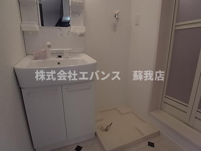 【洗面所】 | コスモス千葉寺 | 明るい洗面所です