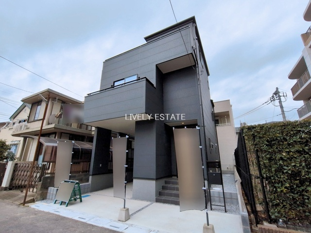 越谷市大字袋山 新築分譲住宅の外観