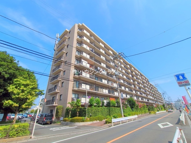 仲介手数料無料　エステ・スクエア新所沢の外観