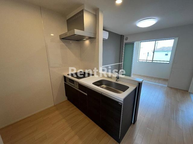 今伊勢町宮後字郷中 新築アパートのキッチン|キッチン（床は白）(イメージ)