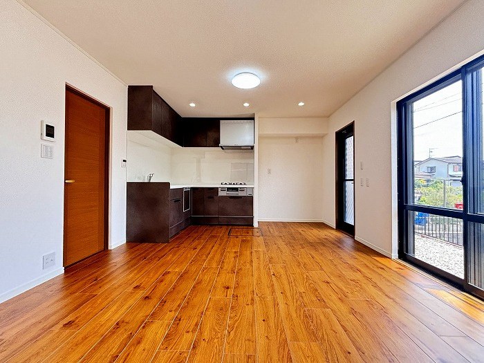 【居間・リビング】の画像