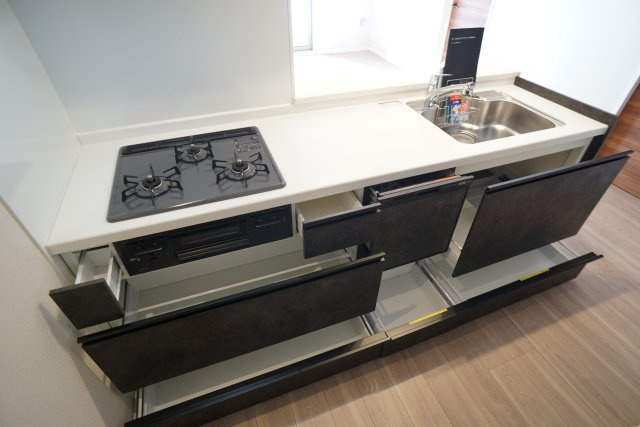 グランデアルベロ南八幡の寝室|洋室5.4帖♪