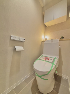 【トイレ】 | アル―サ北与野ノースピア上落合2号棟 | 温水洗浄便座を完備。