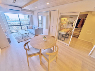 【居間・リビング】 | アル―サ北与野ノースピア上落合2号棟 | 2025年7月　リフォーム完成済です。