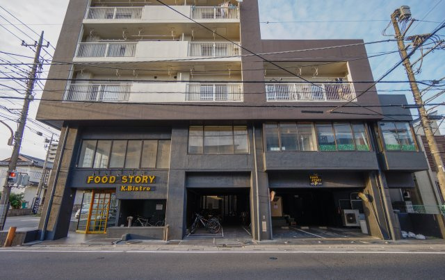 アンジェリカパレスのエントランス|建物の内部です