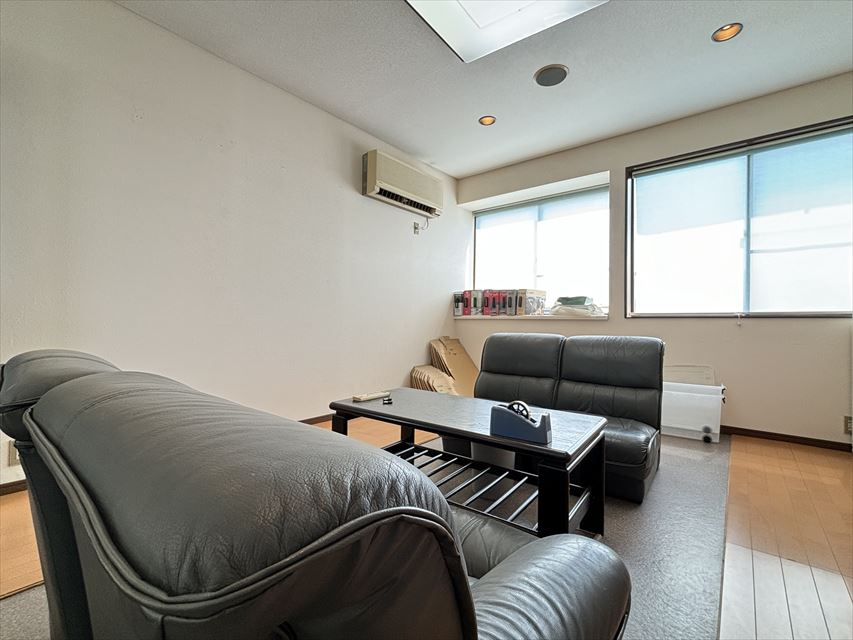 杉戸町堤根貸事務所の内装|過ごしやすい室内です
