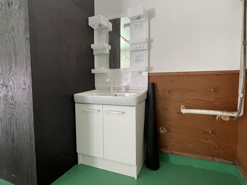 下野田貸店舗の洗面所|洗面所です