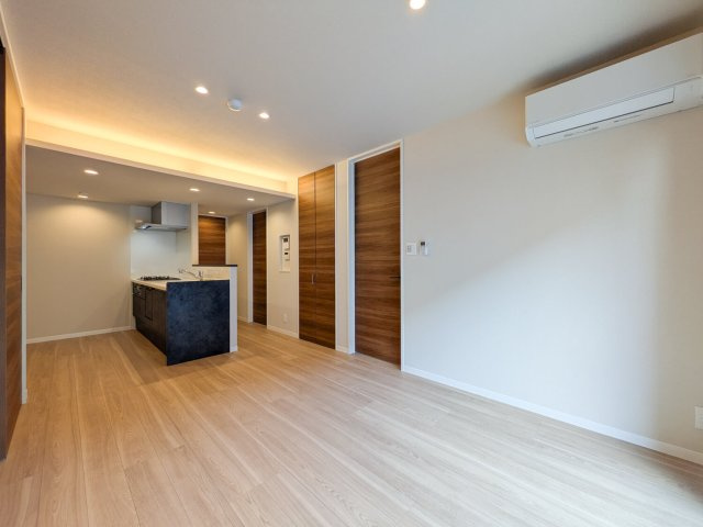 グランデアルベロ南八幡の居間・リビング|LDK11.0帖♪