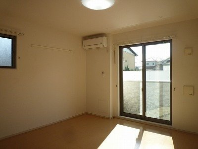 プリムローズＡの居間・リビング