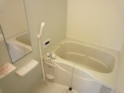 プリムローズＡの浴室