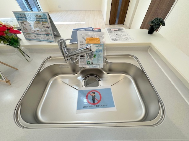 茅ヶ崎市南湖4丁目　新築戸建　1号棟の前面道路含む現地写真|2025.10.27撮影◇