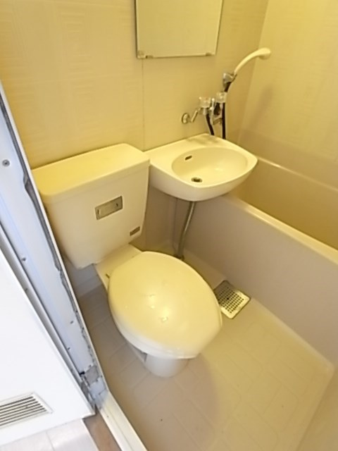 春日野道ロイヤルハイツのトイレ