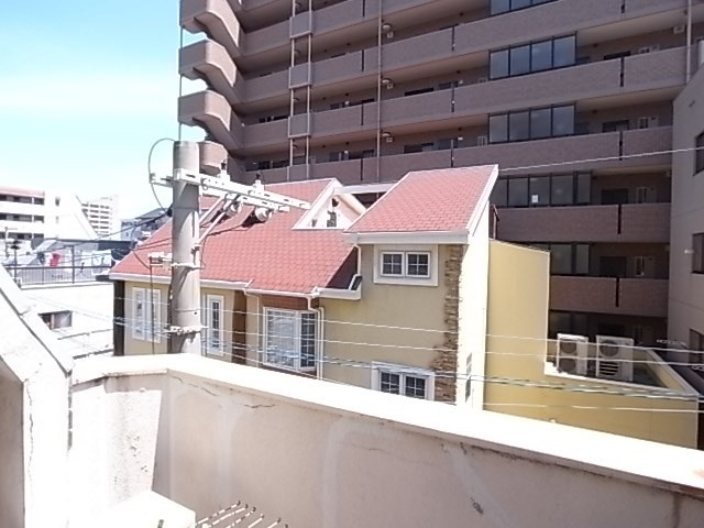 春日野道ロイヤルハイツの展望