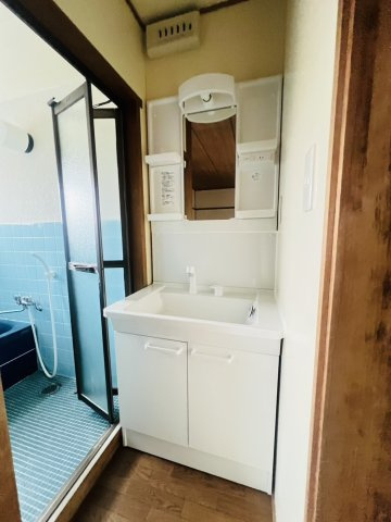 桃山台３丁目テラスハウスの洗面所