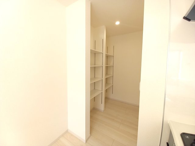 【双葉郡広野町／1号棟】　あると嬉しい家電プレゼントキャンペーの収納|同施工
休日は家族みんなで夢のマイホーム探しに出かけてみませんか！（＾＾）♪
お問い合わせは不動産プラスまで☆


