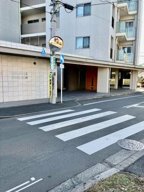 ライオンズ久米川美彩の杜のエントランス